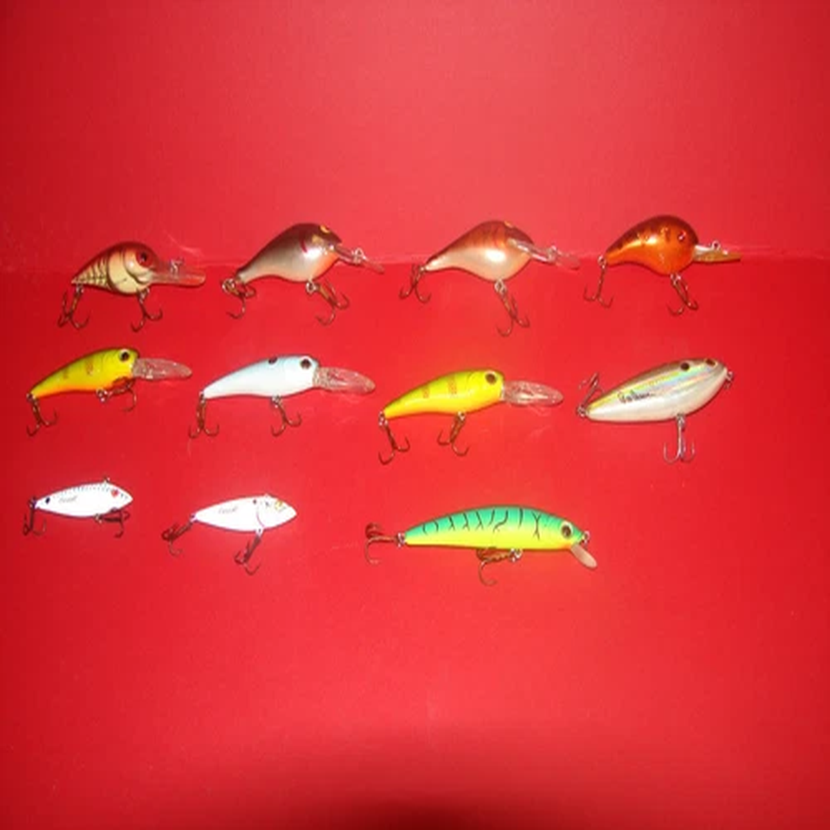 12 Assortments of Lake Or Stream Fishing Lures And Plugs